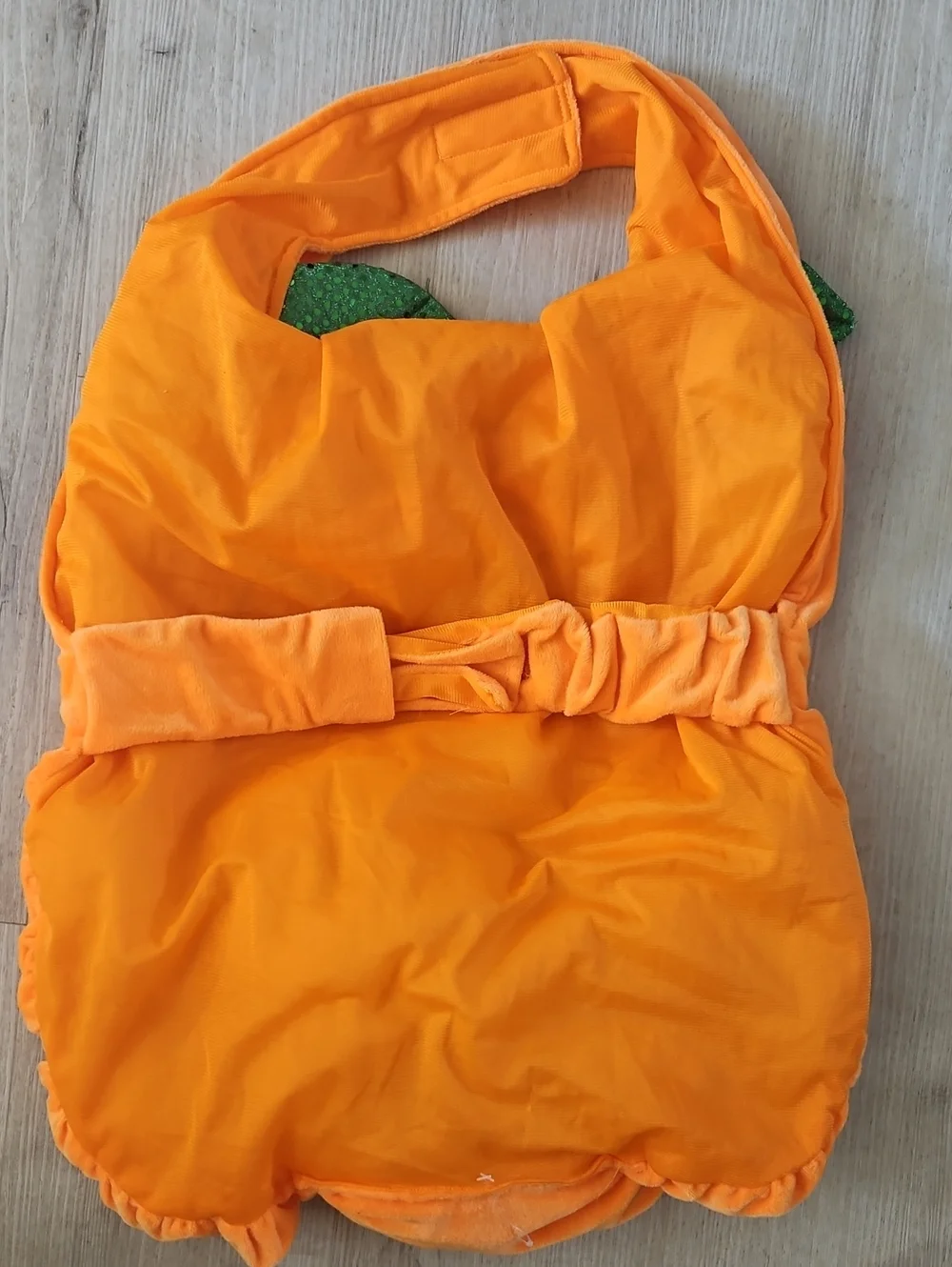 NWOT Thrills & Chills Pumpkin Dog Costume XXL